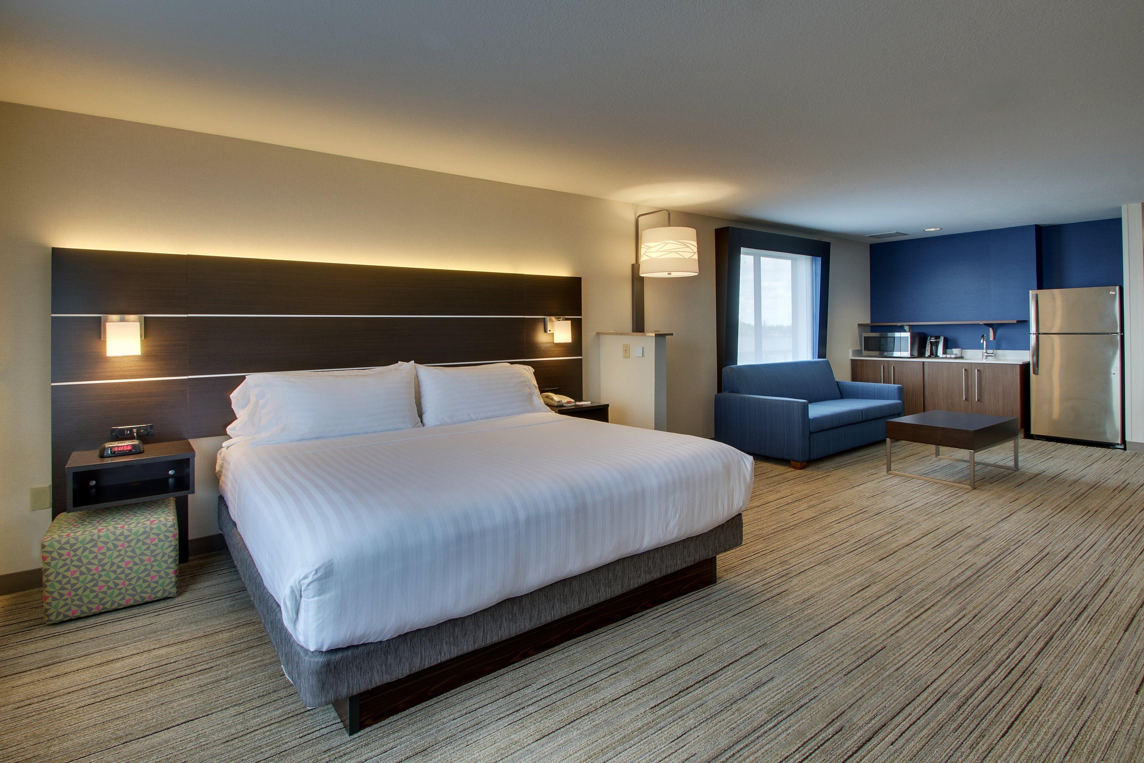 Holiday Inn Express Hotel & Suites Morris By Ihg Екстериор снимка