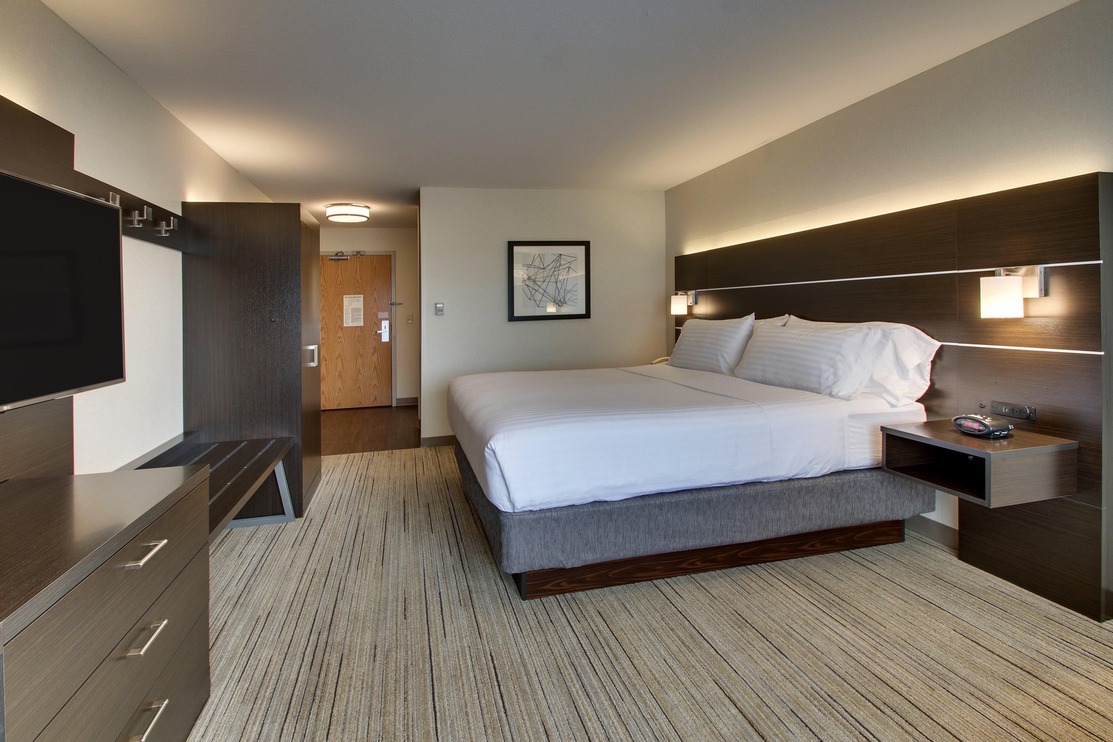 Holiday Inn Express Hotel & Suites Morris By Ihg Екстериор снимка