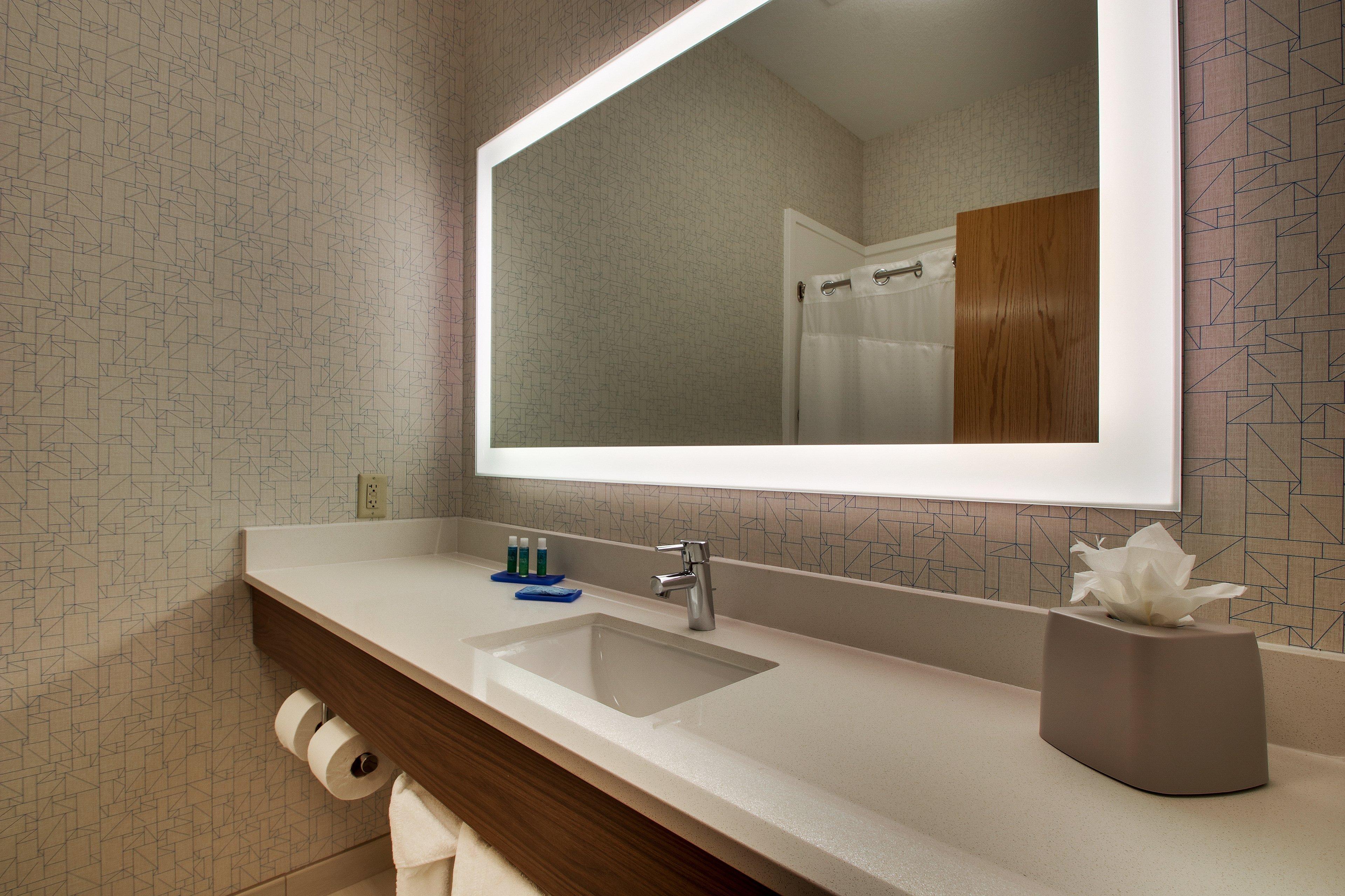 Holiday Inn Express Hotel & Suites Morris By Ihg Екстериор снимка