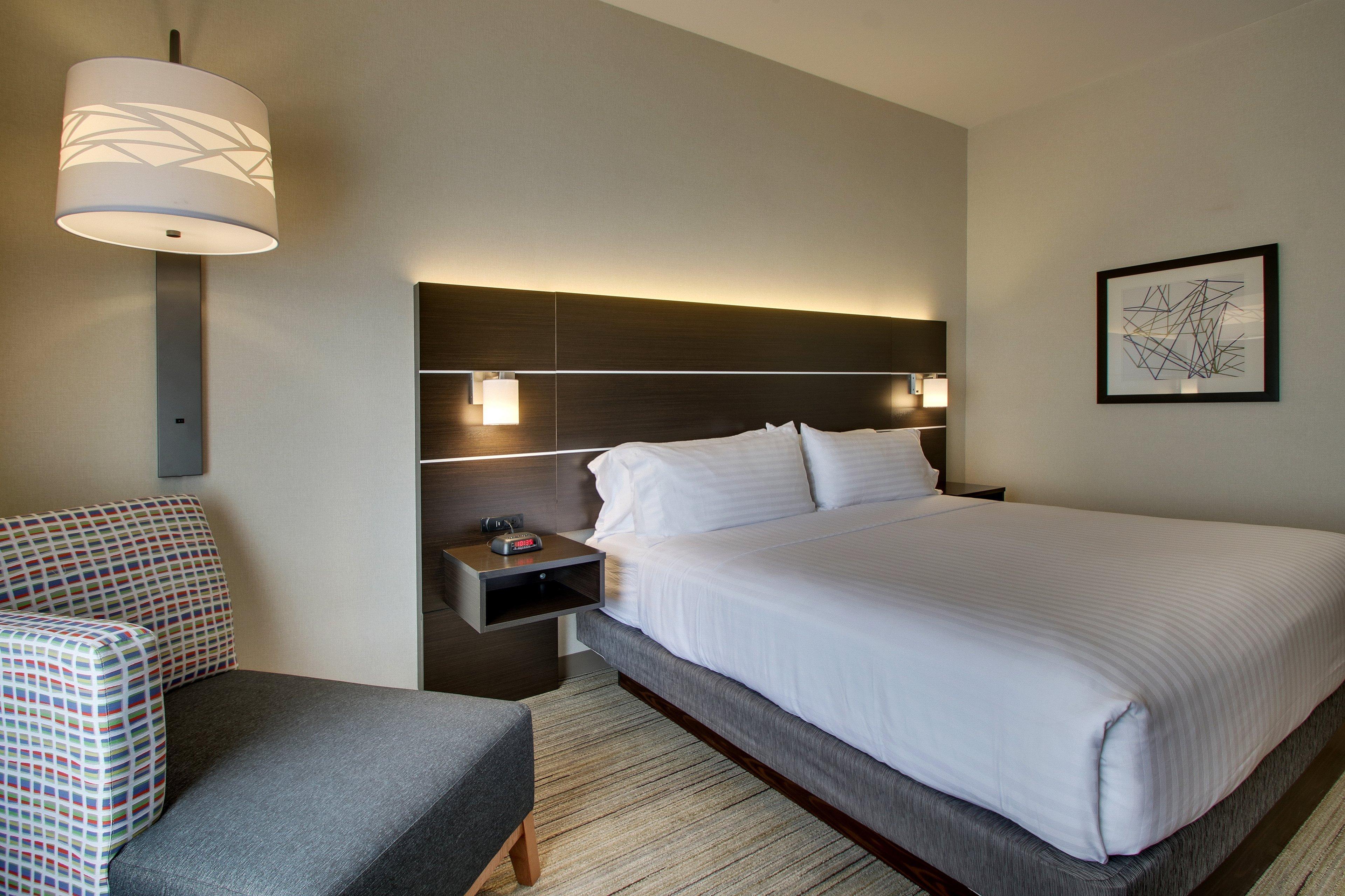Holiday Inn Express Hotel & Suites Morris By Ihg Екстериор снимка