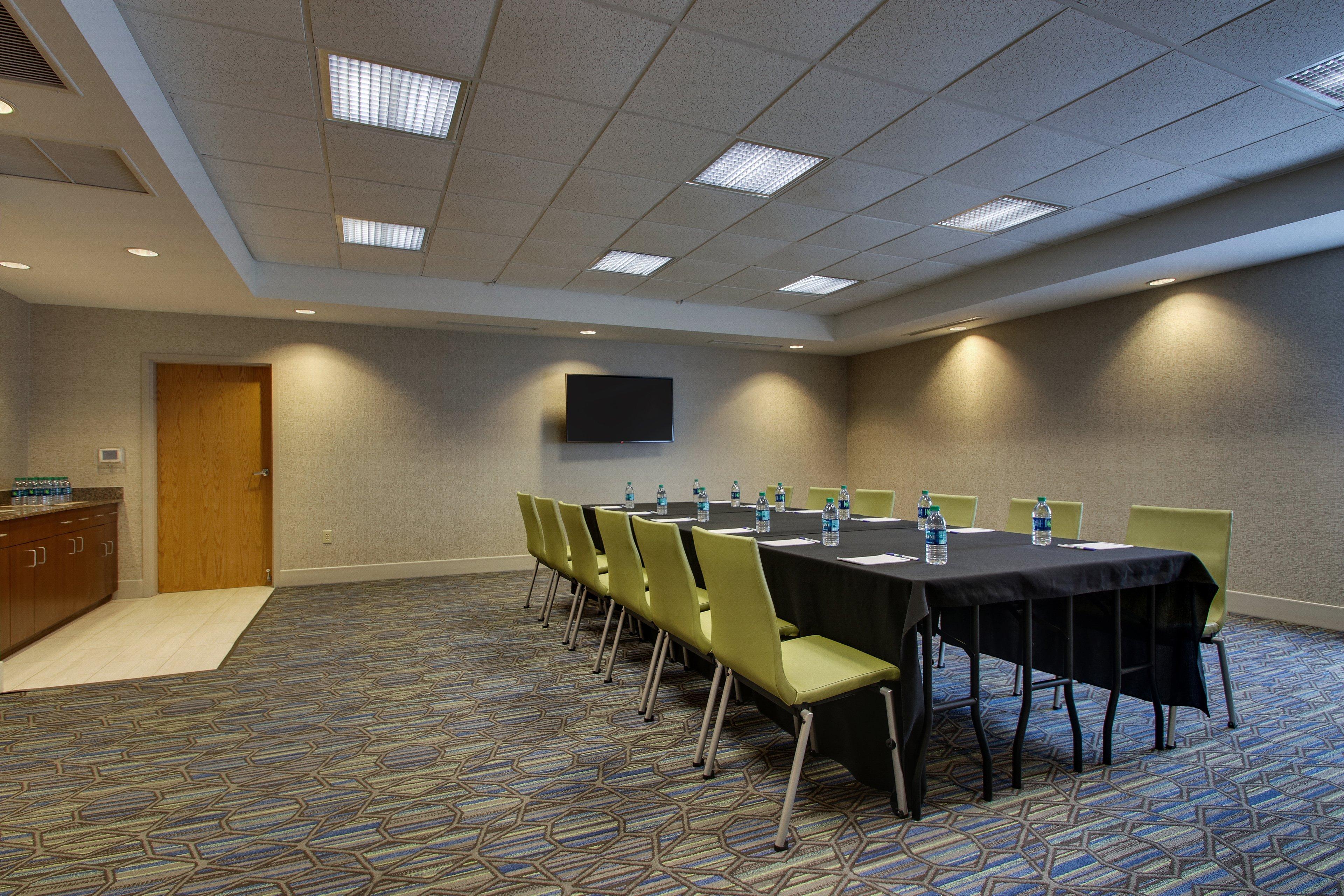 Holiday Inn Express Hotel & Suites Morris By Ihg Екстериор снимка