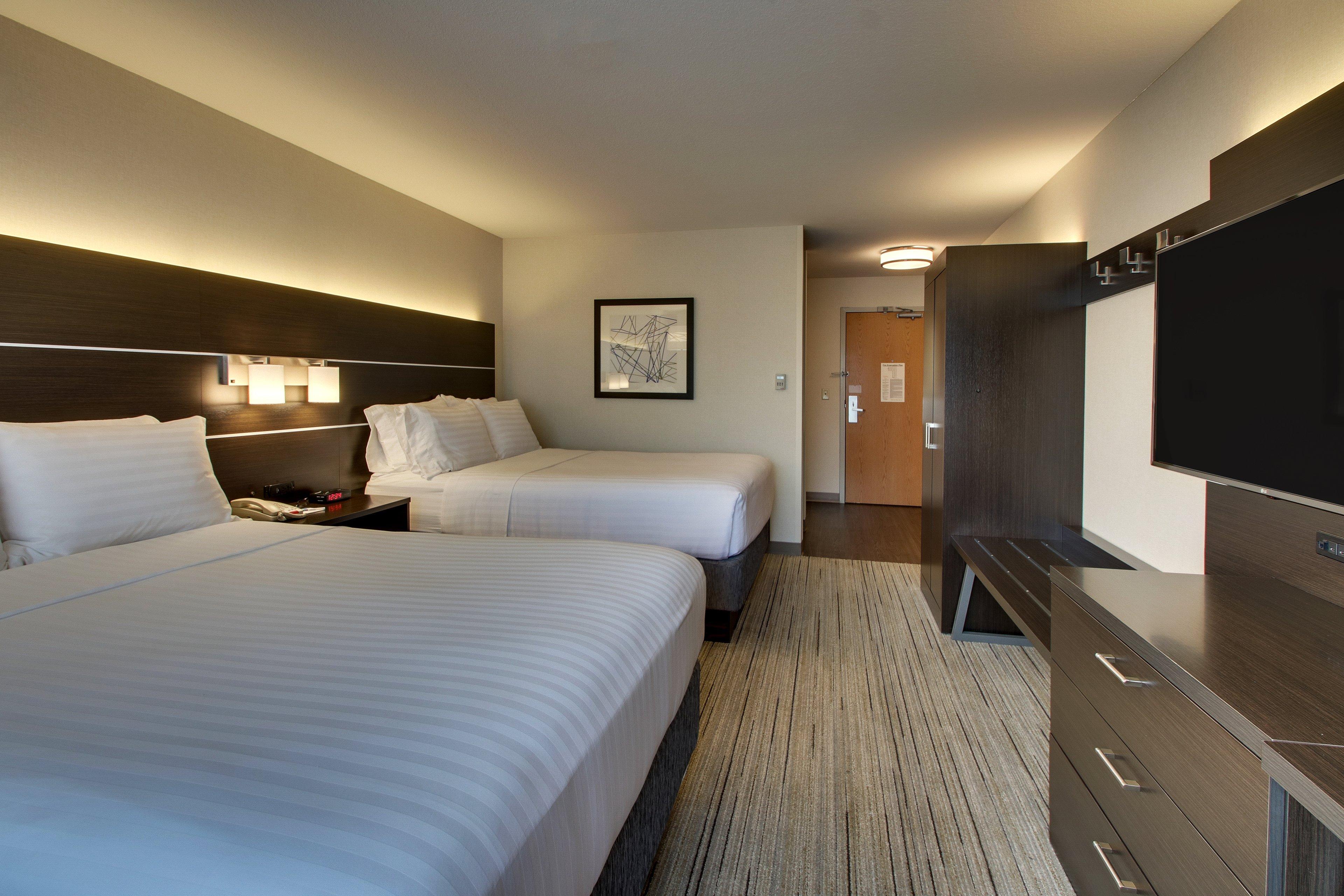 Holiday Inn Express Hotel & Suites Morris By Ihg Екстериор снимка